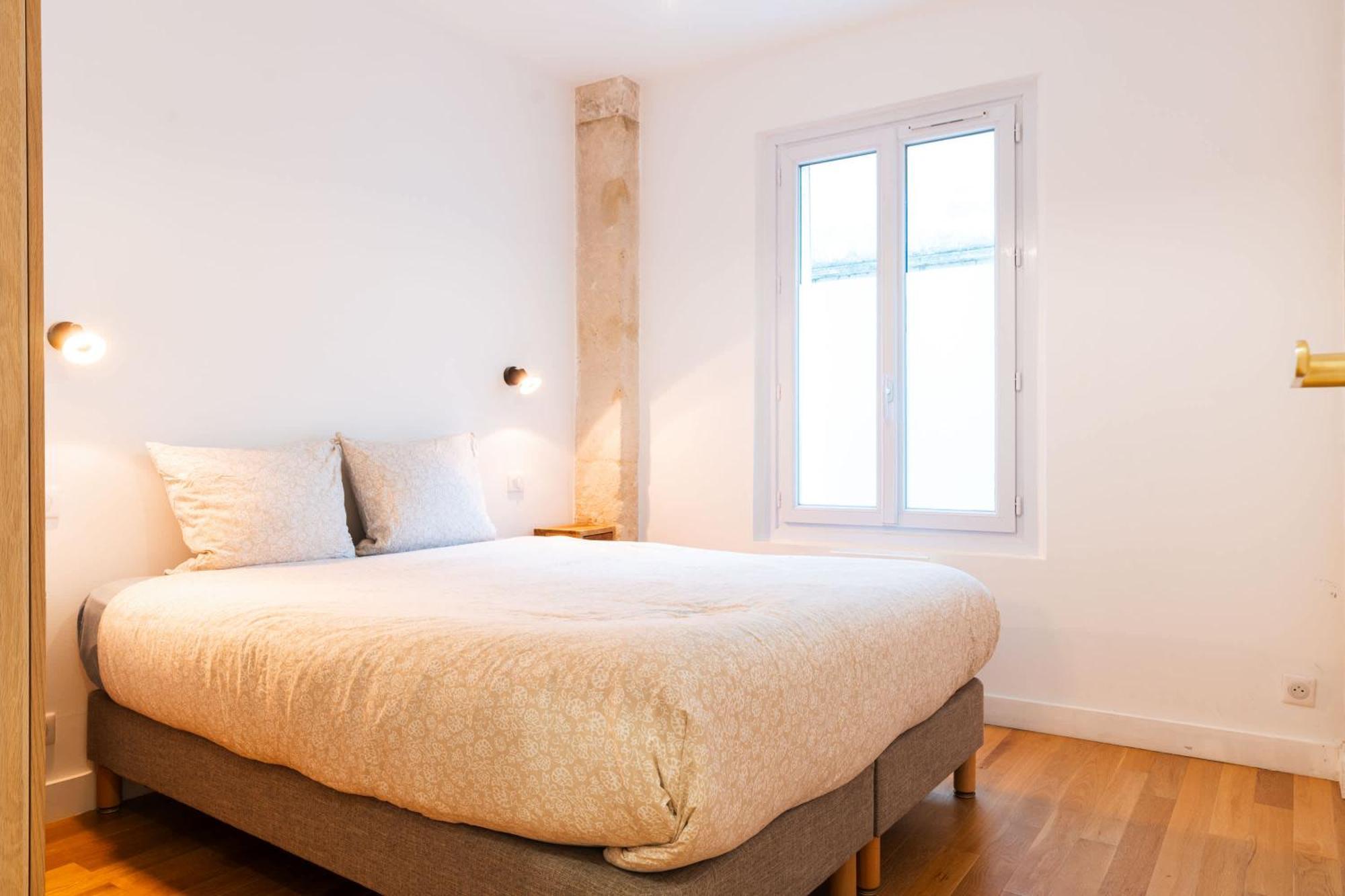Loft 4 Bedroom Montmartre Pigalle Ac By Lcc Agency Paris Exterior photo